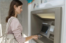 Молоді педагоги мають право на грошову допомогу