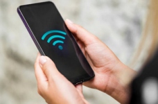 Майже тисяча шкіл отримала обладнання Wi-Fi для укриттів