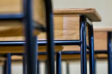 Школи, які працюватимуть онлайн, прихистять людей