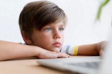 Понад 10% учнів у селах не мали доступу до навчання онлайн