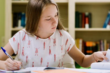 Понад 180 тисяч учнів продовжують навчатися у Польщі