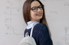 Випускники шкіл пройдуть ДПА у формі ЗНО