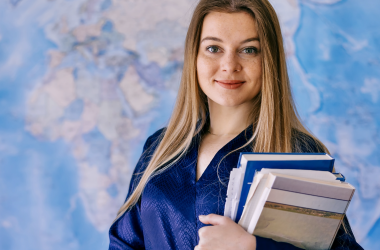 Навчальний процес забезпечують 520 тисяч освітян