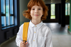 МОН рекомендує відновити навчання у школах