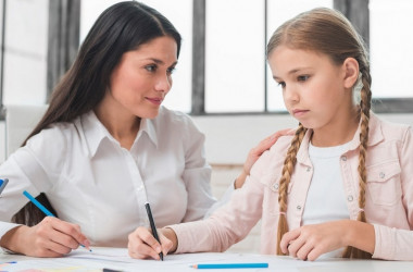 Як дорослі можуть допомогти дітям пережити травму