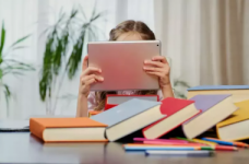 В Україні створили цифрову бібліотеку для дітей 1-4 класів