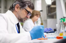 28 науковців стали лауреатами премії ім. Бориса Патона