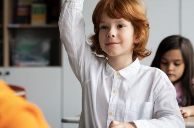 Майже половина школярів навчається дистанційно