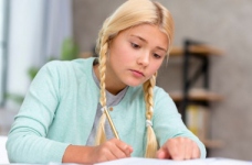 Як допомогти дітям самостійно вчитися в умовах війни?