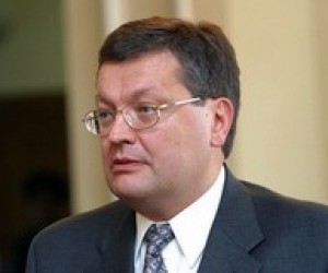 Міністерство закордонних справ просить студентів вивчати східні мови
