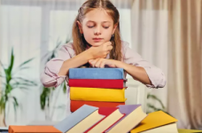 МОН продовжило терміни конкурсу підручників