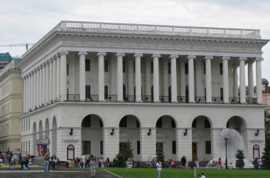 Колектив Київської консерваторії не підтримав перейменування