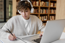 НМТ з англійської покаже її незнання вступниками, – нардеп