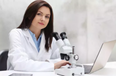 Організація EMBO пропонує науковцям гранти солідарності