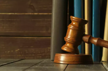 Підстави виплати заробітку за час вимушеного прогулу