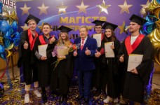 Випускники КНУКіМ отримали дипломи магістрів