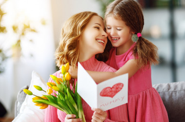 У ВР пропонують змінити традиційні святкові дні