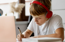 В Україні можуть створити портал для оцінки освітніх втрат