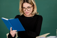 Асоціація міст просить в уряду кошти на зарплати вчителів