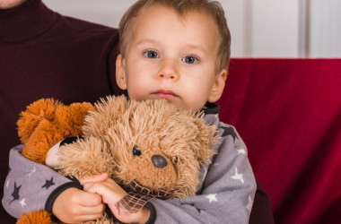 З небезпечних районів Донеччини евакуюють дітей