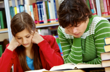 Більшість учасників НМТ обирають історію України 