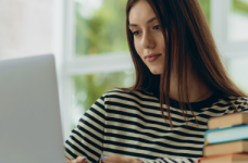 Майже 200 тисяч вступників уже зареєстровані на НМТ