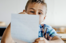 МОН докладає зусиль для організації офлайн-навчання