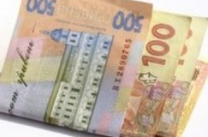 В школах країни зростають суми "благодійних внесків"