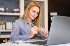 Вплив платформ для онлайн-курсів на навчання в школах