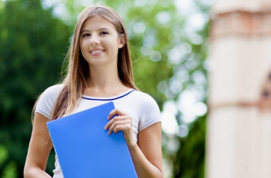 Дипломи кількох українських вишів не визнали за кордоном