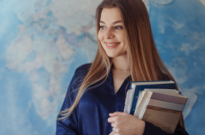 МОН: оплата праці має створювати конкуренцію серед учителів