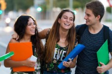 Обирайте щасливе майбутнє з Одеською юридичною академією