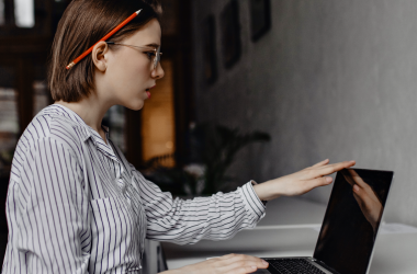 Україна сподівається зберегти зв’язок зі школярами за кордоном