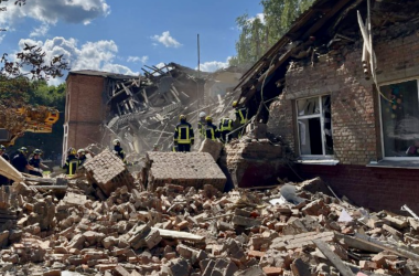 Російські терористи знищили ще одну українську школу