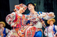 Виші припинять набирати окремо хореографів і акторів