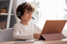 МОН спростить навчання для учнів за кордоном