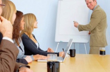 Навчити можна лише в дії