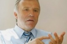 Категорично відкидаю ідею ліквідації інститутів післядипломної освіти, - С.Ніколаєнко