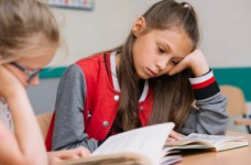 МОН готує рекомендації для вчителів, як говорити про війну