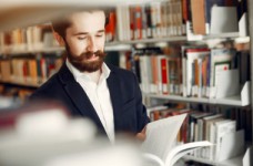 Науковцям пропонують мікрогранти на публікації