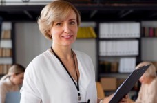 Раді пропонують відновити конкурси на посаду директора школи