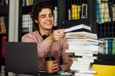 Особливості надання академвідпустки та поновлення після неї