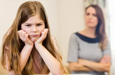 Підлітків та педагогів запрошують на вебінар про стрес