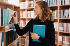 Українців запрошують на зустріч про україністику