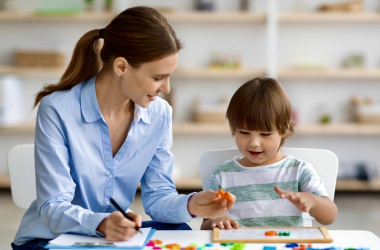 Вихователям дитсадків планують скоротити норми робочого часу