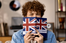 Усе про обовʼязкове вивчення англійської мови 