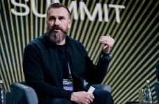 У МОН кажуть, що зарплата вчителя сягатиме 16 тисяч грн