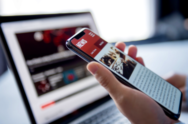 Надмірне споживання новин. Як вберегти себе від медіатравми