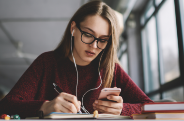 МОН прагне запустити систему студентських грантів в 2024 році