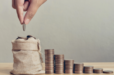 Більшість українців продовжують донатити на армію